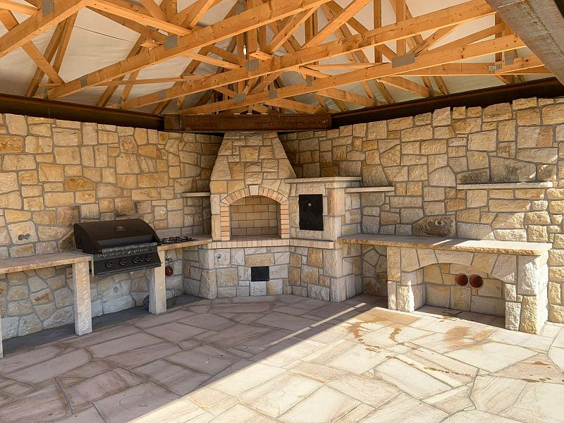 Zahradní kamenné kuchyně