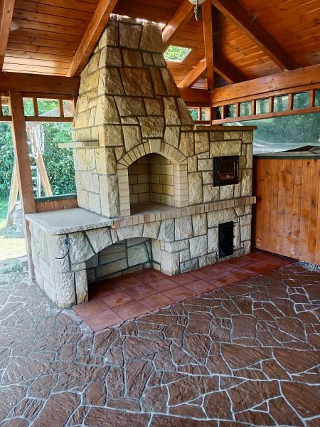 Zahradní kamenné kuchyně