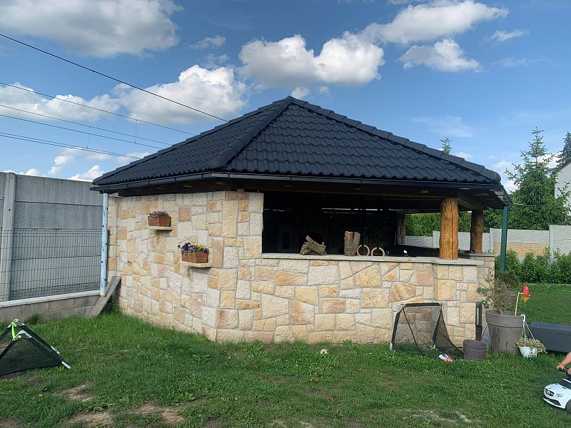 Zahradní kamenné kuchyně